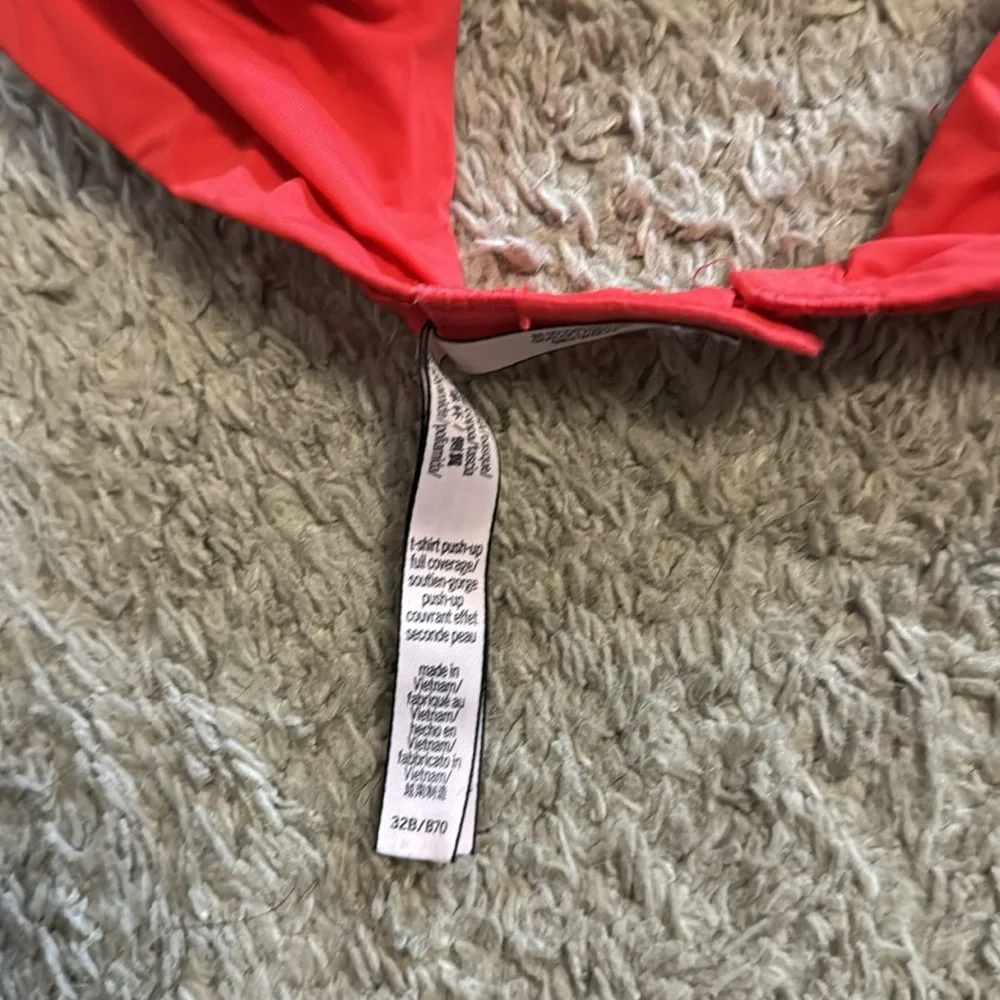 Victorias Secret excellent 32